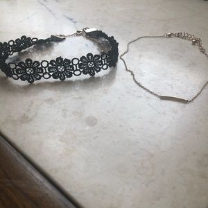 Set of 2 chokers
